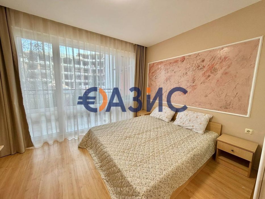 Продава се Тристаен апартамент в к.к. Слънчев бряг - 76 кв.м за 594 €/кв.м - Снимка #8
