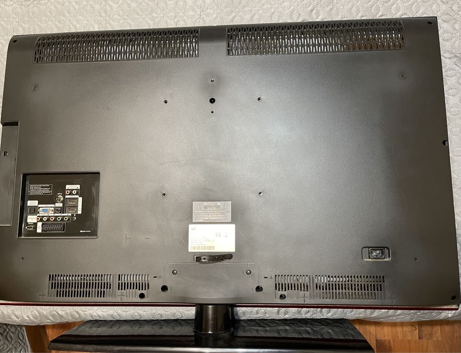 Samsung LCD TV 40 инча