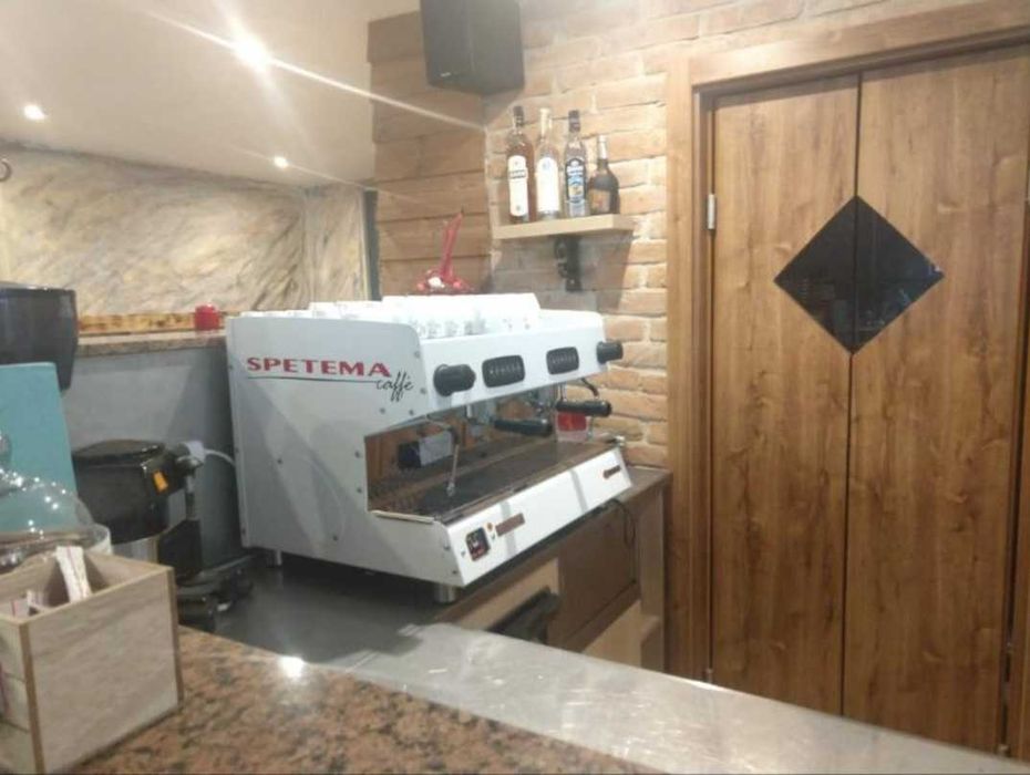 Продавам кокетно кафене 91 м2 в топ център гр. Варна