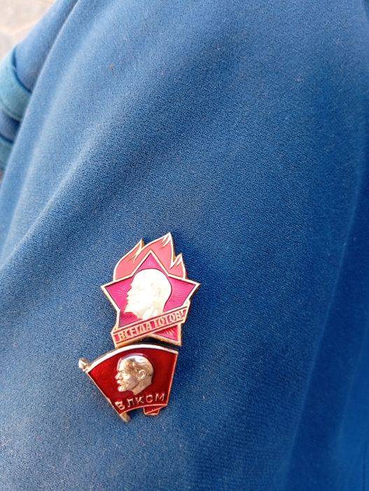 Значки СССР за все часы отдельно отдельно