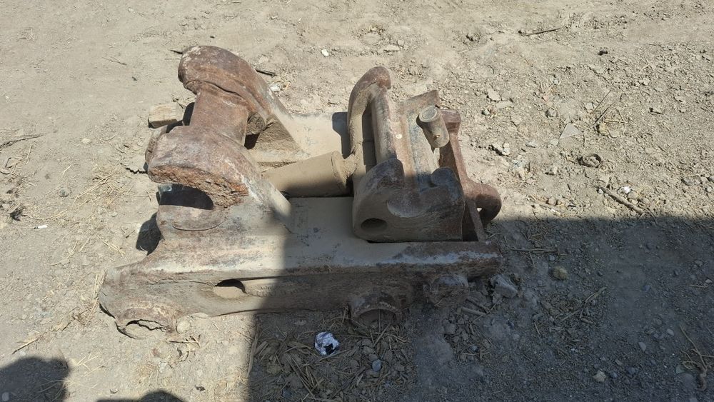 Adaptir hyundai 290 300 ga tushadi