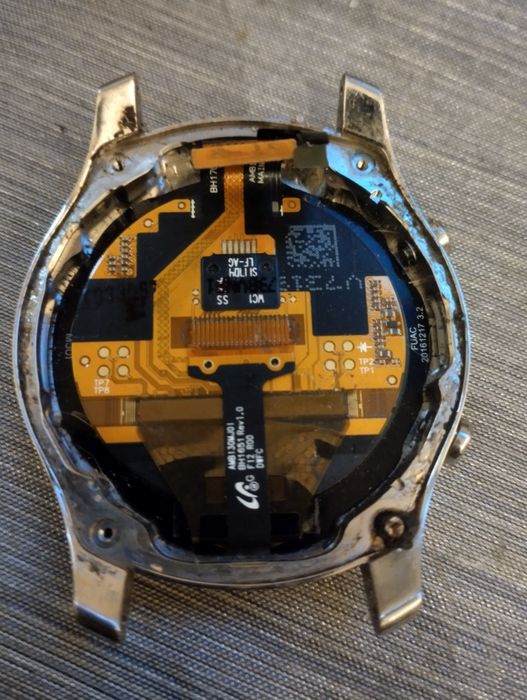 Дисплей Самсунг gear s3