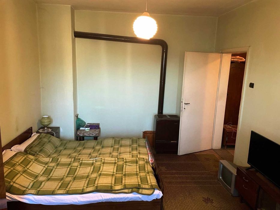 Продава се Двустаен апартамент в Горна Оряховица - 62 кв.м за 934 €/кв.м - Снимка #2