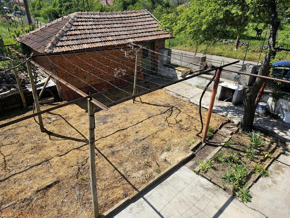 Продава се Къща в с. Крумово, Област Ямбол - 80 кв.м за 332 €/кв.м - Снимка #18