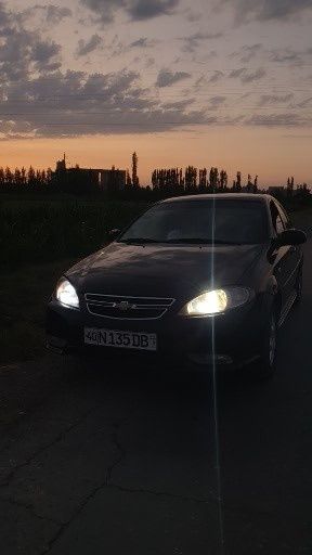 срочна ласетти сотилади 2013 жентира килинган