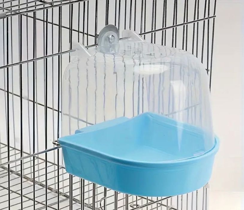 Продам пару попугаев неразлучников