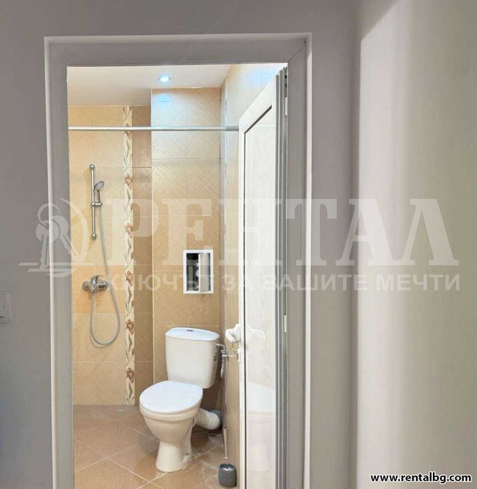 Дава се под наем Двустаен апартамент в Пловдив, Кючук Париж - 65 кв.м за 356.49 € - Снимка #9