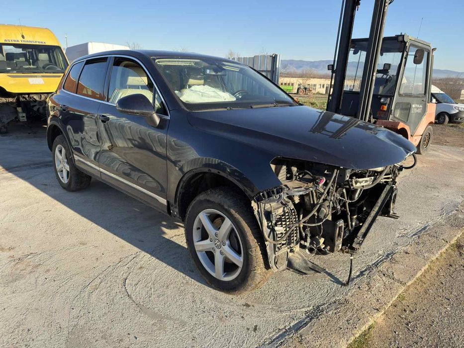 VW Touareg 3.0tdi 240hp CASA 2014 на части