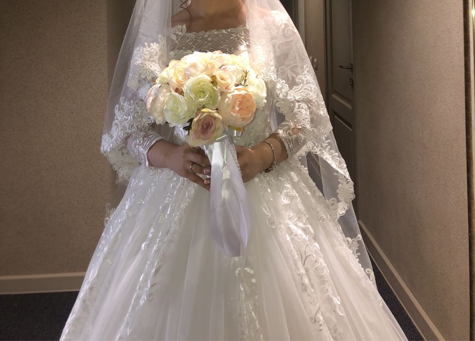 Срочно продаю свадебное платье