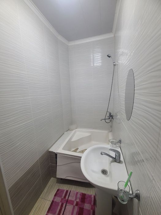 2 xonali kv ijaraga beriladi