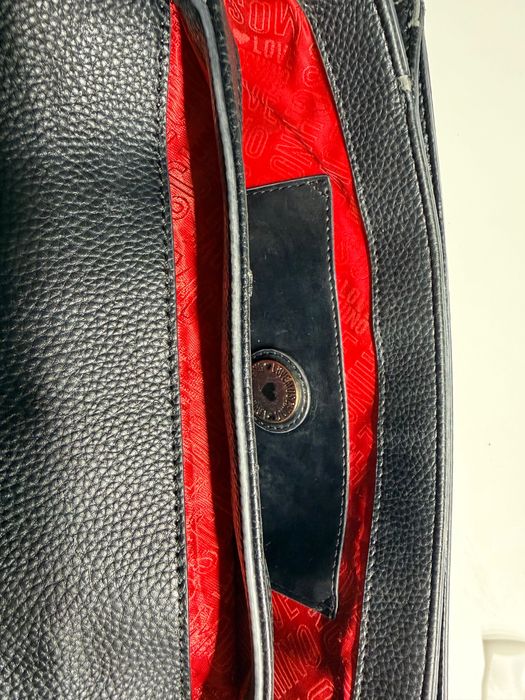 Оригинална дамска чанта Moschino