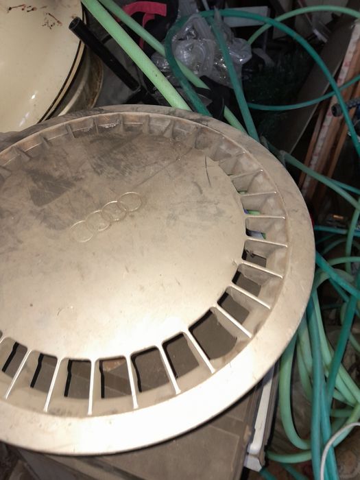 Колпак ауди 100,80