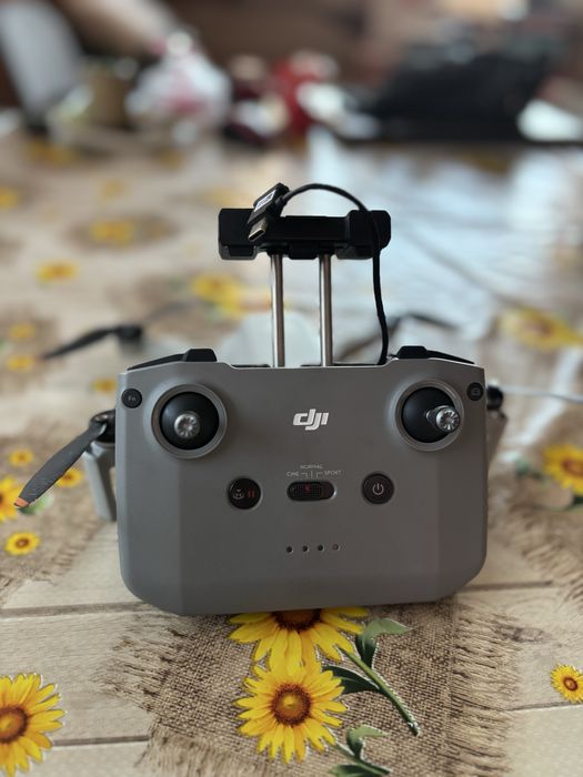 Дрон DJI Mini 2 SE