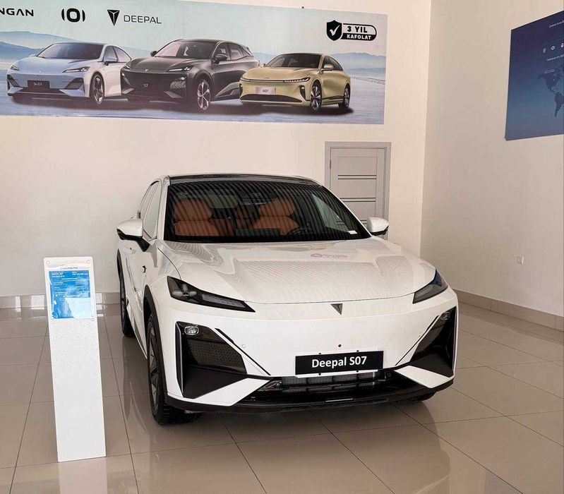 Новый Deepal S07 2025г