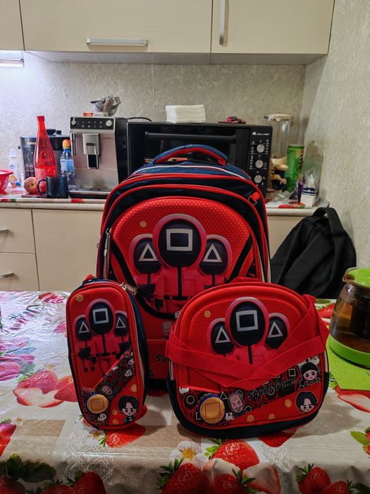 Рюкзак +пенал+сумка "Игра в кальмара"