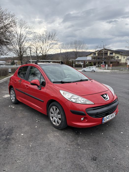 Vând Peugeot 207