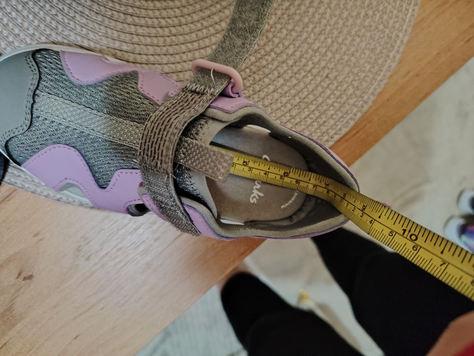 Детски сандали clarks 27.5