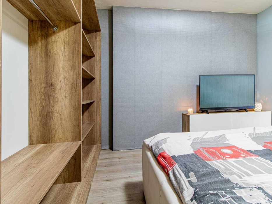 Дава се под наем Тристаен апартамент в София, Витоша - 106 кв.м за 700 € - Снимка #7