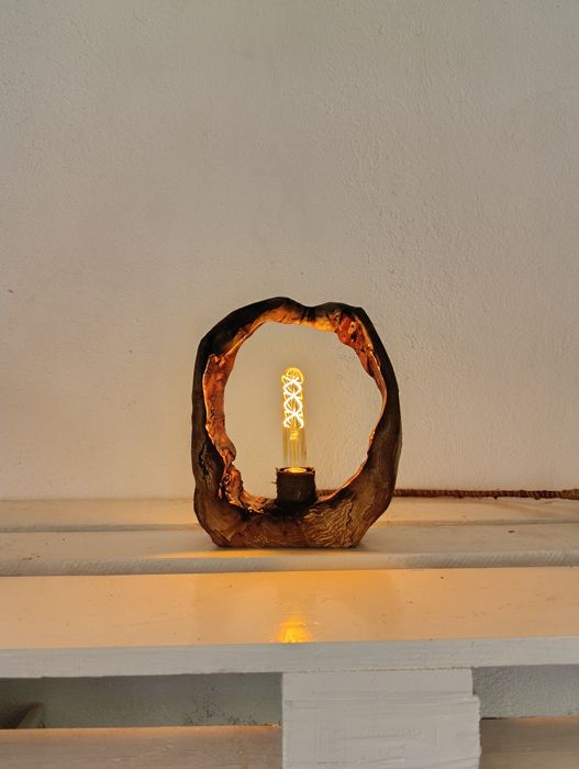 Декоративни осветителни тела ръчно изработени