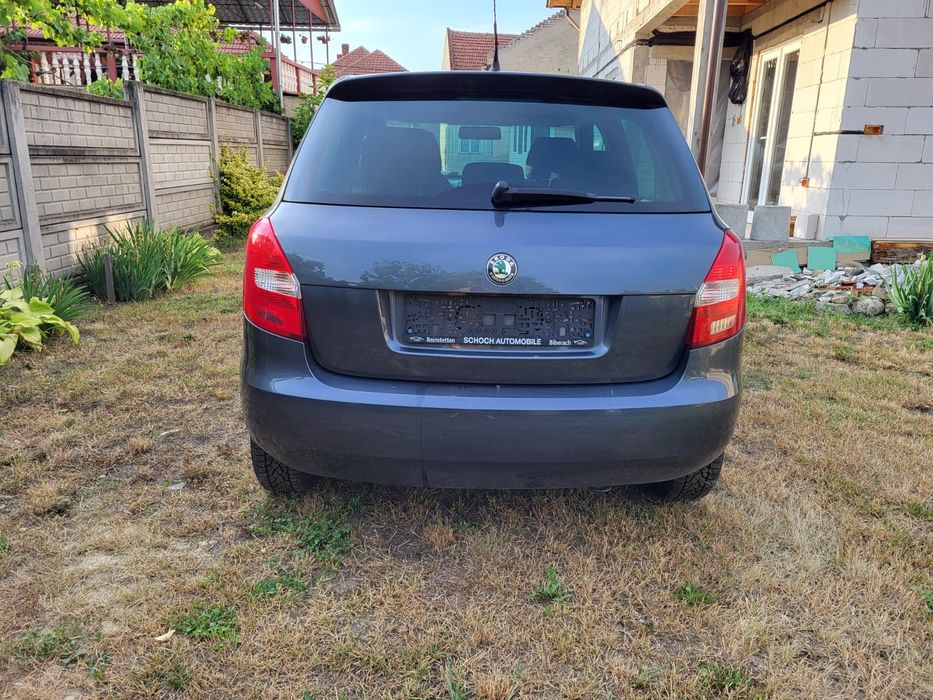 SKODA Fabia 2009 — imagine 5