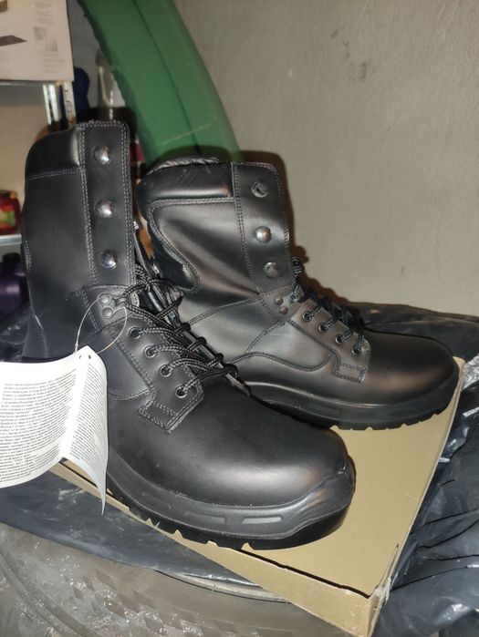 Два чифта кубинки естествена кожа номер 44 номер