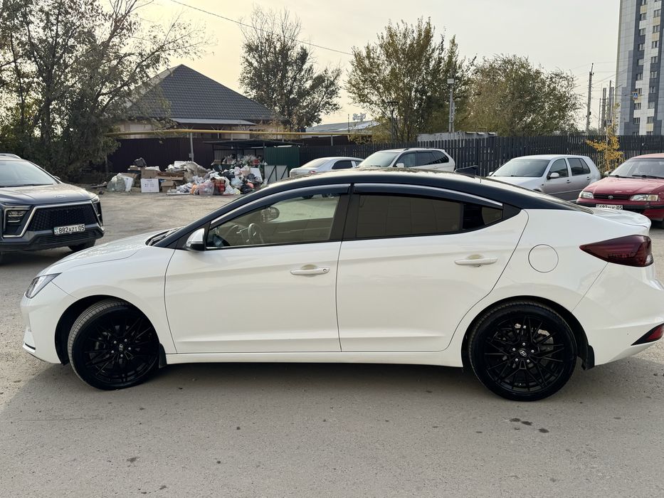 Обмен диск р17 размер. Черный.