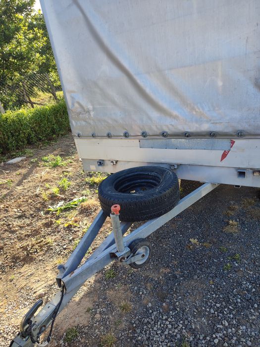 Ремарке кат .Б за автомобил