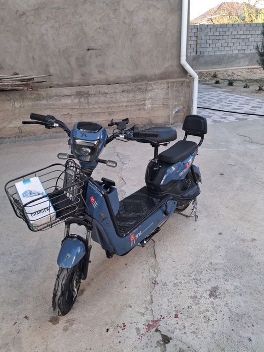 Скутер новый хорошый