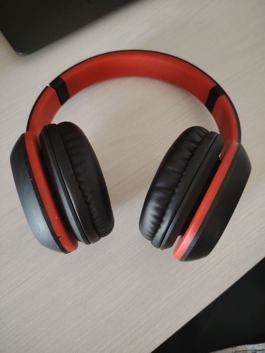 Наушники Celebrat