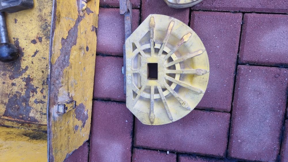 Presa indoit tevi rems