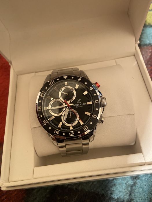 Часы Daniel Klein, коробка есть