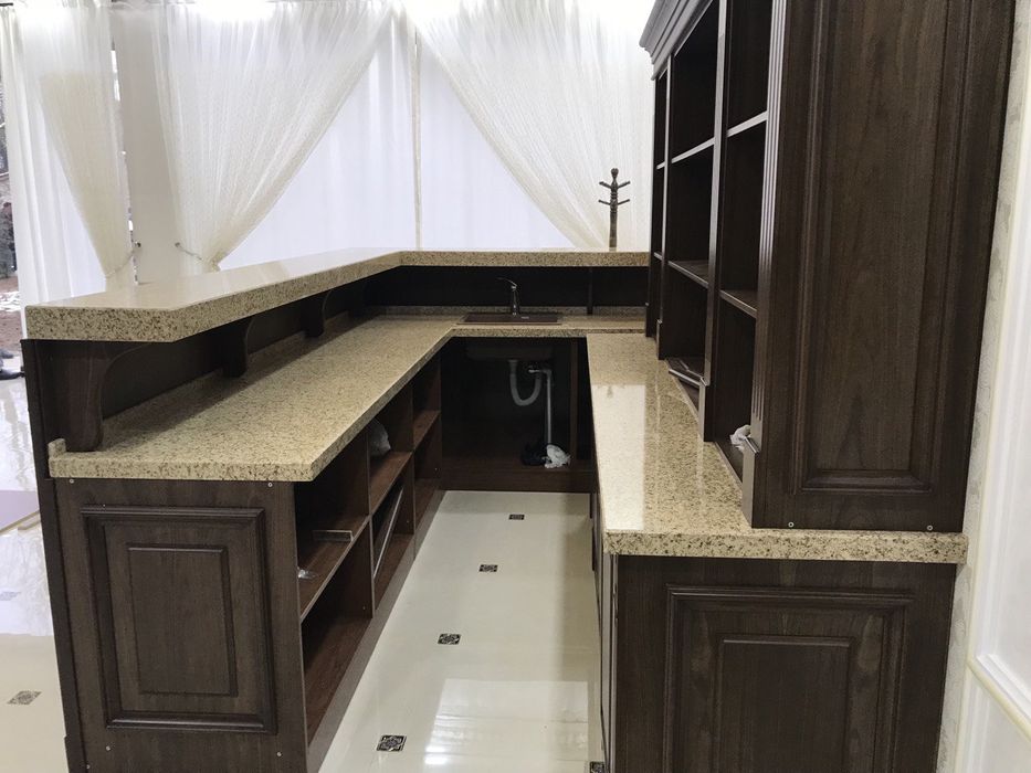 Искусственный камень;столешницы, ресепшн, туалетный столик и т.д.