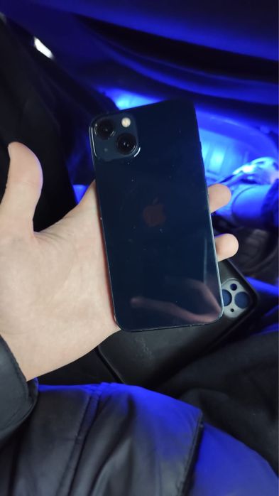 Продам айфон 13 полностью раьочий