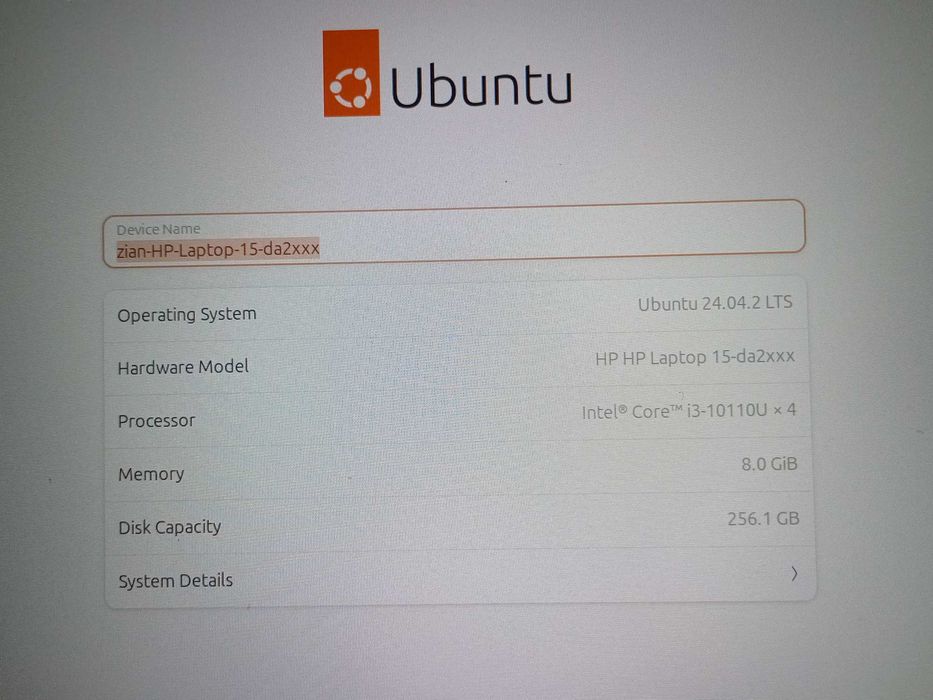 Laptop HP, i3, generatia 10,