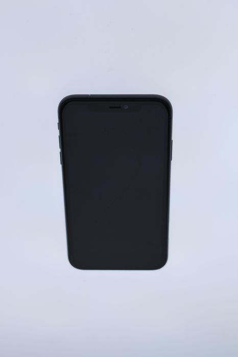 iPhone 11 64 GB-fum867
