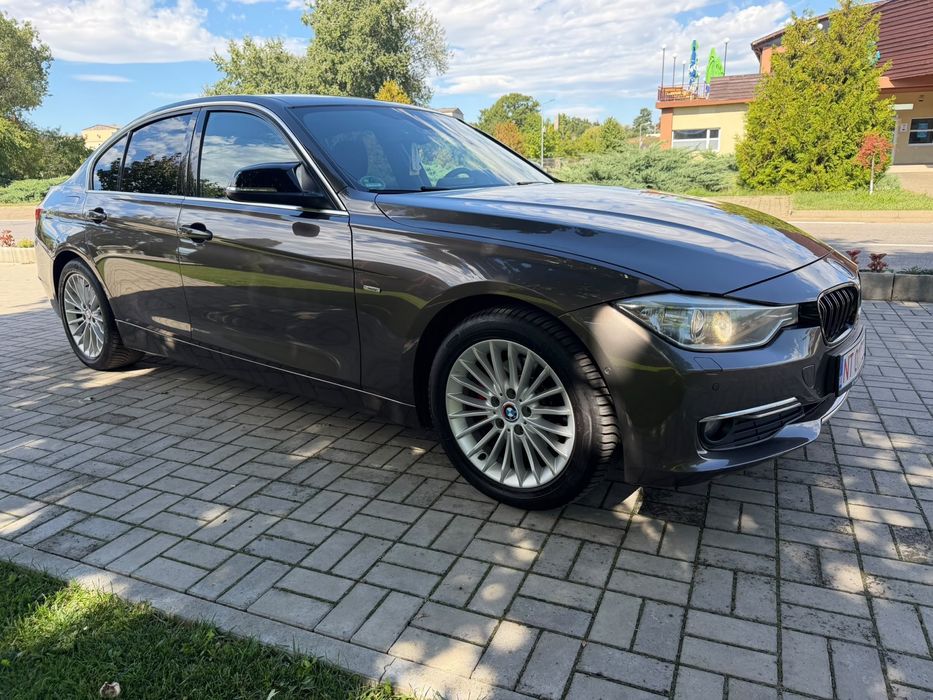 BMW  seria 3 , 2012