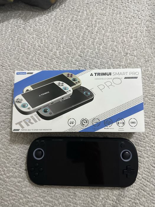 Игровая приставка TRIMUI SMART PRO 64gb