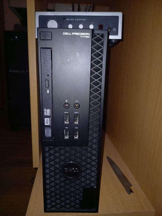 Dell T1700 sff workstation