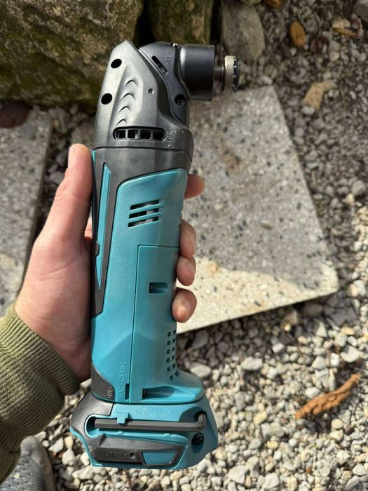 Мултифункционален Инструмент Makita DTM50Z