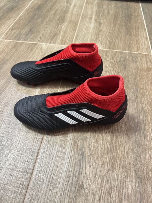 Adidas Predator Оригинални бутонки