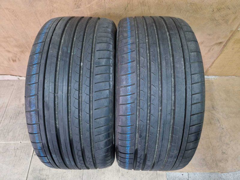 2 Dunlop R20 275/35
летни гуми DOT3918