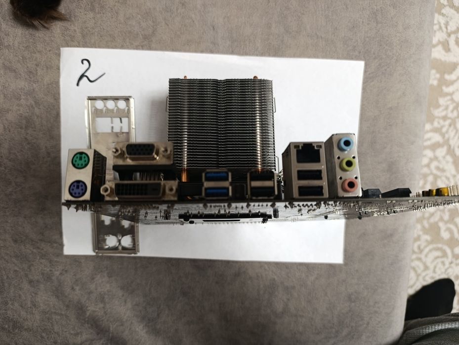 Продам материнские платы разные