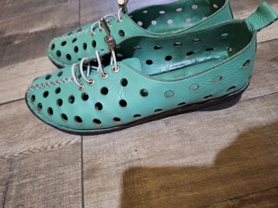 Дамски обувки естествена кожа