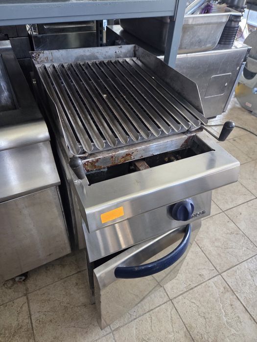 Feliator, Friteuza de inox cu robinet și banc, la 380v