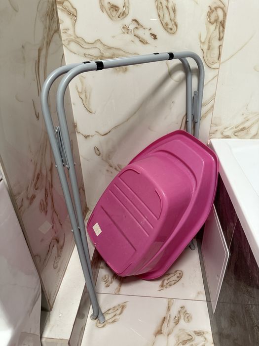 Подставка и ванночка