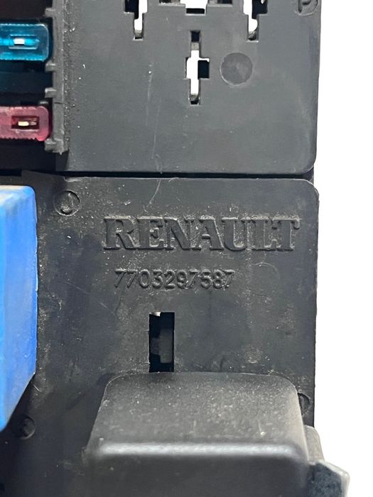 Panou Sigurante Renault Master Ii Box Fd 1998 -> 2.5 D S8U 770 7703297