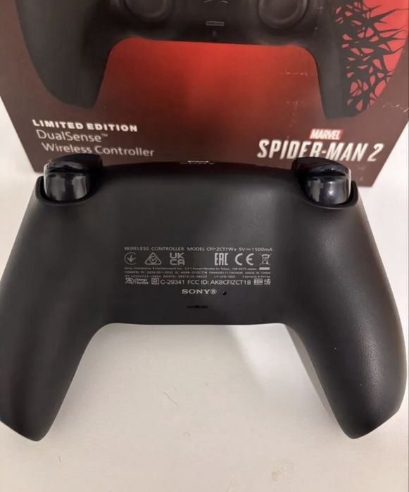 Dualsense spider man edition