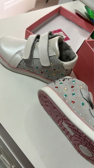 обувь для девочки демизезонная