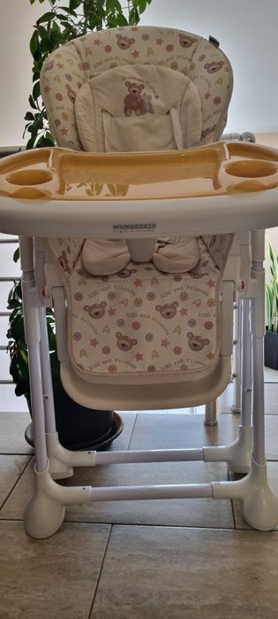 .Столче за хранене Wunderkid Swing 2 in 1, С люлка, Многоцветно