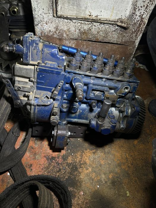 Хово двигатели в разобранном виде